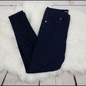 Express 10 inch High Rise Ankle Jeans Size 6